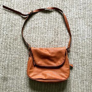 Mode Lux Crossbody Bag